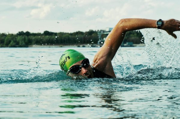 How Can Respiratory Training Devices Improve Lung Capacity in Swimmers?